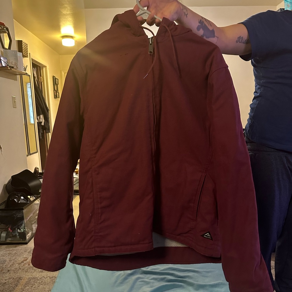 Woman’s coat Sherpa inside